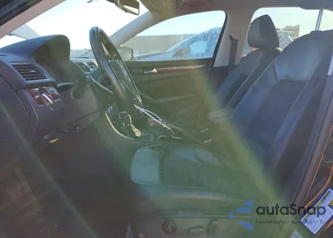 2013 Volkswagen Passat Sel z USA, uszkodzony, nr VIN 1VWCN7A31DC002874